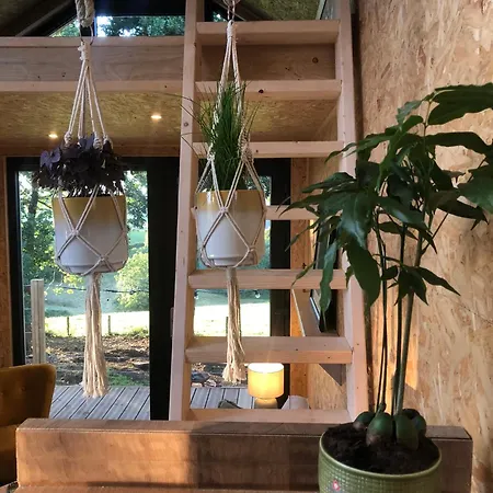 Domaine De Hurlevent - Tiny House Petite Maison Ecologique *